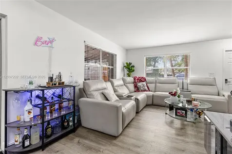 203 NE 12th Avenue Homestead FL 33030