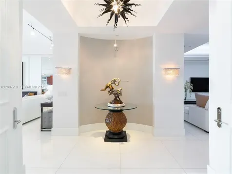 5959 Collins Avenue Miami Beach FL 33140
