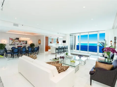5959 Collins Avenue Miami Beach FL 33140