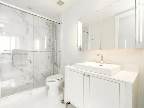 5959 Collins Avenue Miami Beach FL 33140