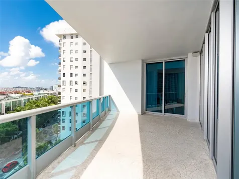 5959 Collins Avenue Miami Beach FL 33140