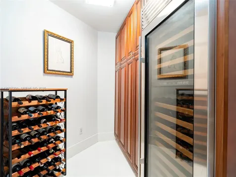 5959 Collins Avenue Miami Beach FL 33140