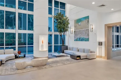 5959 Collins Avenue Miami Beach FL 33140