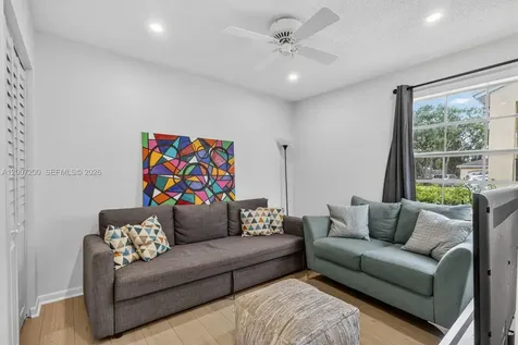 11804 NW 13th Street Pembroke Pines FL 33026