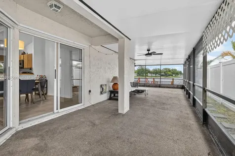 11804 NW 13th Street Pembroke Pines FL 33026