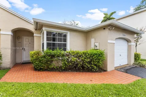 11804 NW 13th Street Pembroke Pines FL 33026