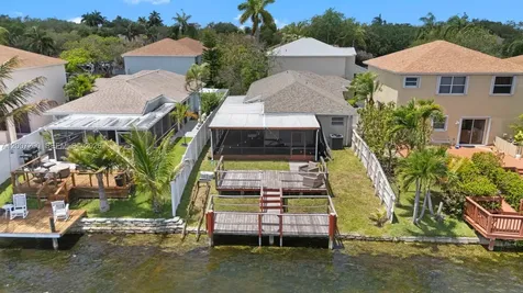 11804 NW 13th Street Pembroke Pines FL 33026