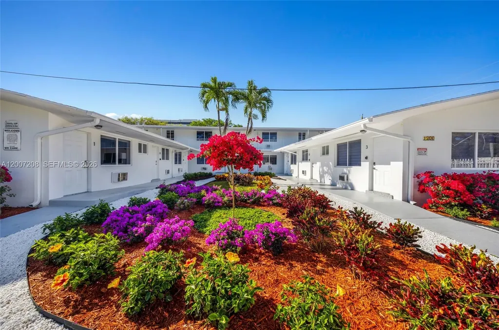1300 NE 110th Street Miami FL 33161