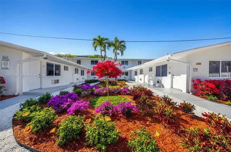 1300 NE 110th Street Miami FL 33161
