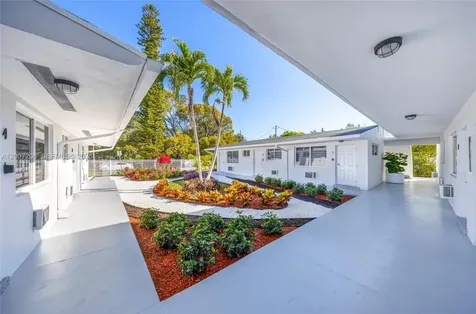 1300 NE 110th Street Miami FL 33161