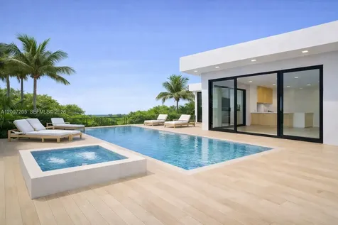 2000 SW 18th Avenue Fort Lauderdale FL 33315