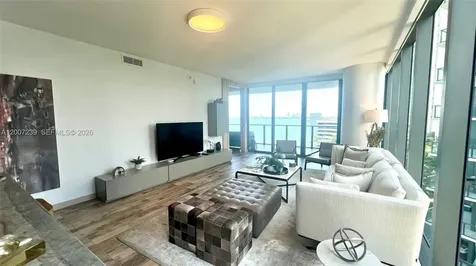 650 NE 32nd Street Miami FL 33137