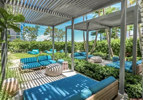 650 NE 32nd Street Miami FL 33137