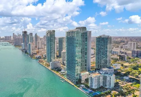 650 NE 32nd Street Miami FL 33137