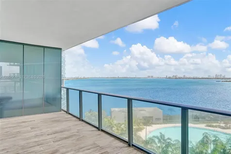 650 NE 32nd Street Miami FL 33137