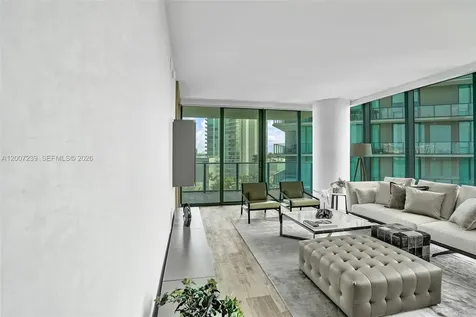 650 NE 32nd Street Miami FL 33137