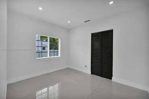 570 NW 48th Street Miami FL 33127