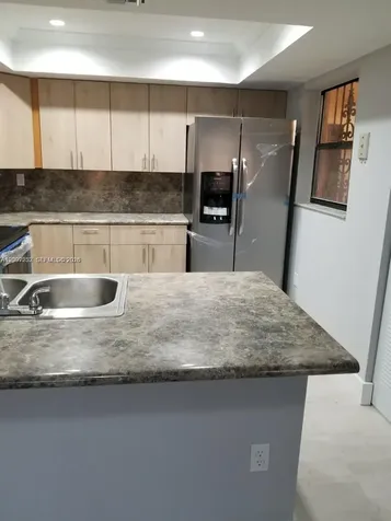 10847 NW 7th Street Miami FL 33126