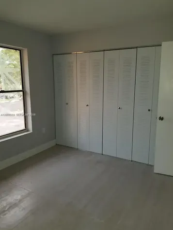 10847 NW 7th Street Miami FL 33126
