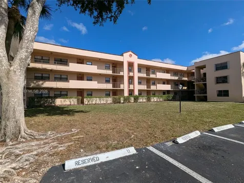 3399 Foxcroft Road Miramar FL 33025