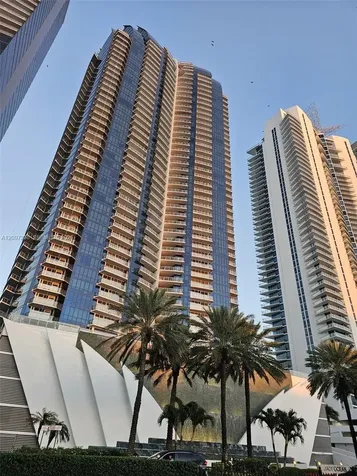 17121 Collins Avenue Sunny Isles Beach FL 33160
