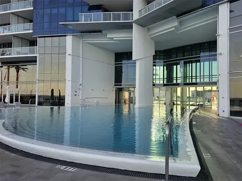 17121 Collins Avenue Sunny Isles Beach FL 33160