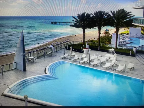 17121 Collins Avenue Sunny Isles Beach FL 33160
