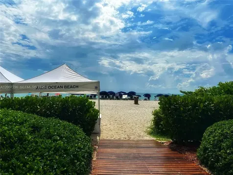 17121 Collins Avenue Sunny Isles Beach FL 33160