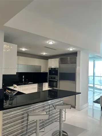 17121 Collins Avenue Sunny Isles Beach FL 33160