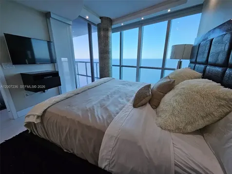 17121 Collins Avenue Sunny Isles Beach FL 33160