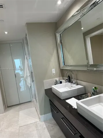17121 Collins Avenue Sunny Isles Beach FL 33160