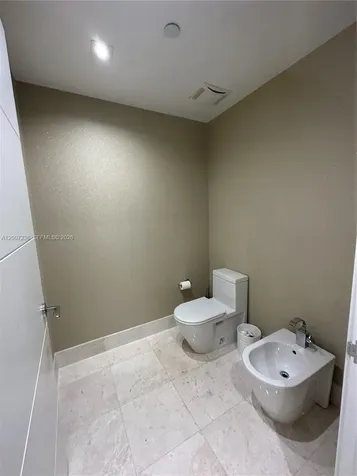 17121 Collins Avenue Sunny Isles Beach FL 33160