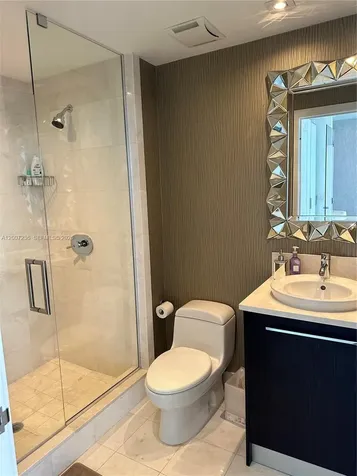 17121 Collins Avenue Sunny Isles Beach FL 33160