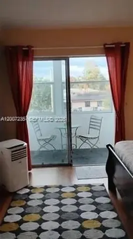 15610 NE 6th Avenue Miami FL 33162
