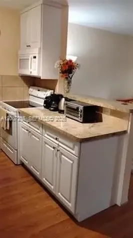 15610 NE 6th Avenue Miami FL 33162