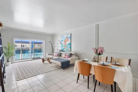 1701 S Ocean Drive Hollywood FL 33019