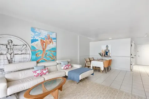 1701 S Ocean Drive Hollywood FL 33019
