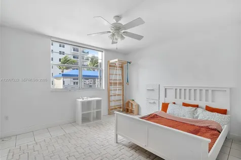 1701 S Ocean Drive Hollywood FL 33019