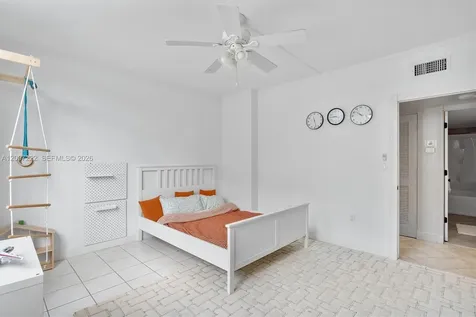1701 S Ocean Drive Hollywood FL 33019