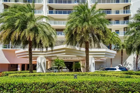 Aventura FL 33180
