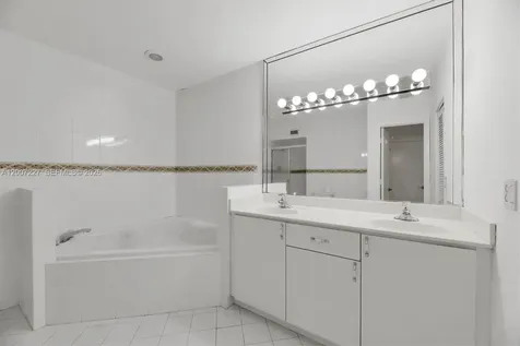 380 Fairway Circle Weston FL 33326