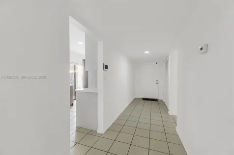 380 Fairway Circle Weston FL 33326