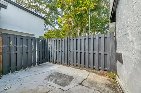 380 Fairway Circle Weston FL 33326