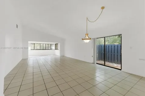 380 Fairway Circle Weston FL 33326