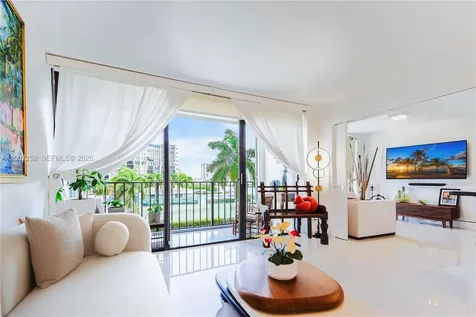 400 Leslie Drive Hallandale Beach FL 33009