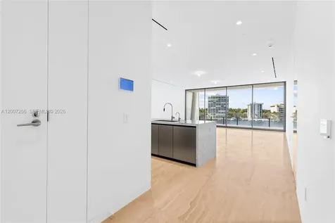 5 Grove Isle Drive Miami FL 33133