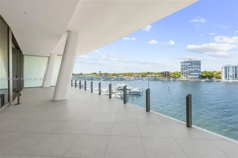 5 Grove Isle Drive Miami FL 33133