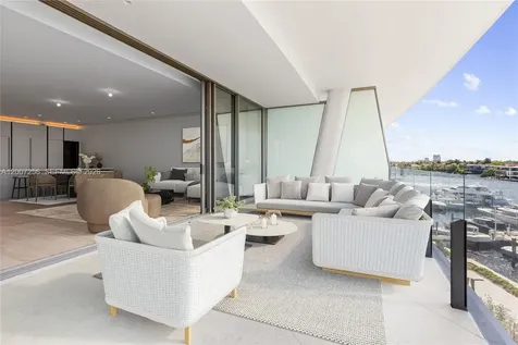 5 Grove Isle Drive Miami FL 33133