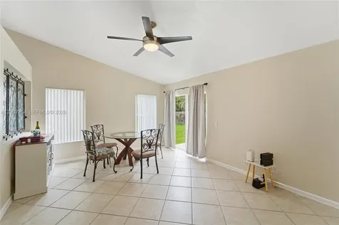 1004 Golden Cane Drive Weston FL 33327