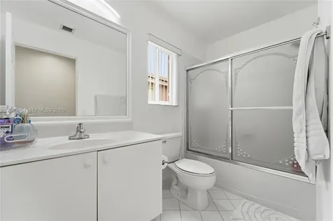 1004 Golden Cane Drive Weston FL 33327